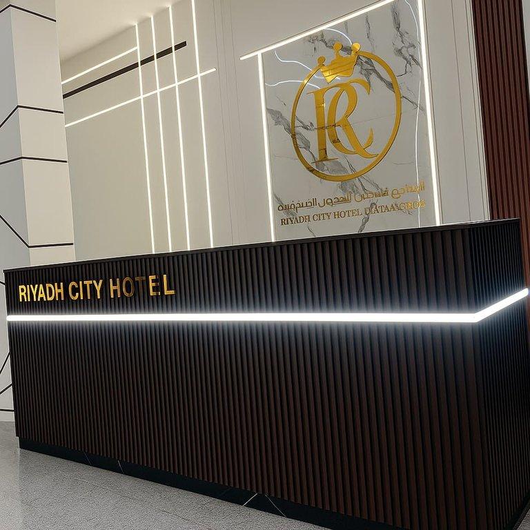 خدمات النزلاء على مدار الساعة 24\7